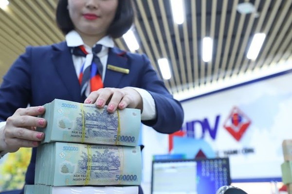 Thưởng Tết cho người lao động tăng 7,1% - Anh 1