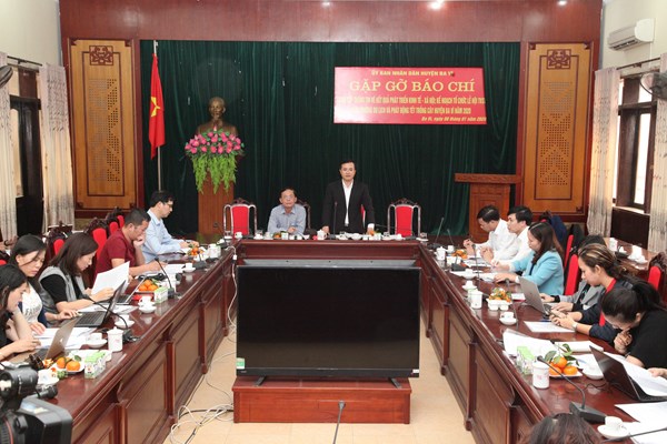 Nhiều nét mới ở lễ hội Tản Viên Sơn Thánh - Anh 2