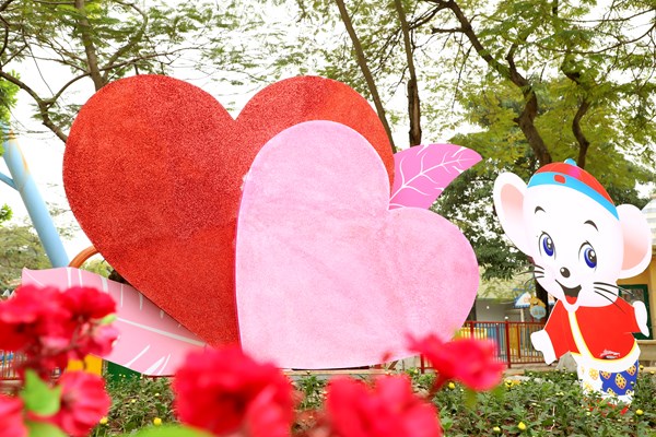 Chào Xuân Canh Tý- Xuân yêu thương - Anh 1