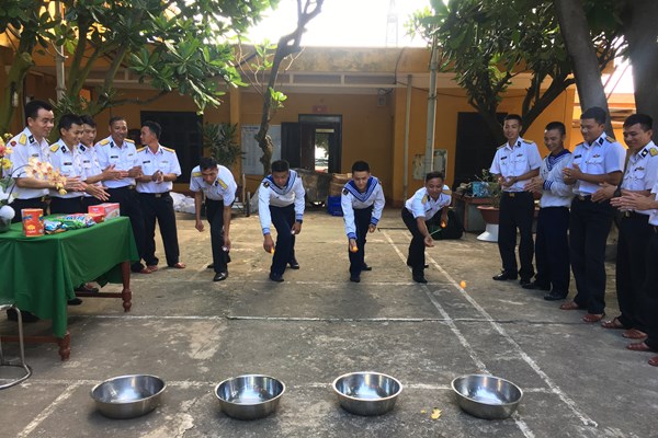 Trường Sa không xa (Bài 3): Ngày Tết với thời khắc thiêng liêng ở đảo - Anh 17