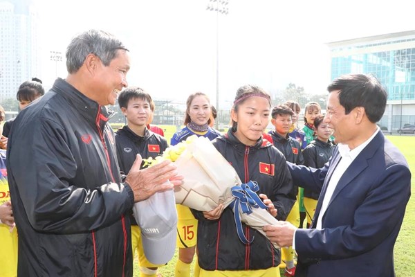 Tối nay 30.1, đội tuyển nữ Việt Nam lên đường dự vòng loại Olympic - Anh 2