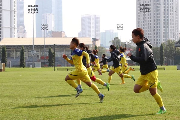 Tối nay 30.1, đội tuyển nữ Việt Nam lên đường dự vòng loại Olympic - Anh 3