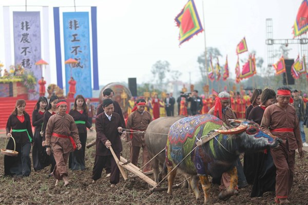 Khai hội Tịch điền Đọi Sơn - Anh 3