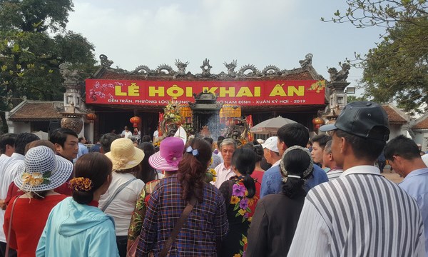 Nhiều địa phương tạm dừng tổ chức lễ hội, tập trung phòng chống dịch corona - Anh 3