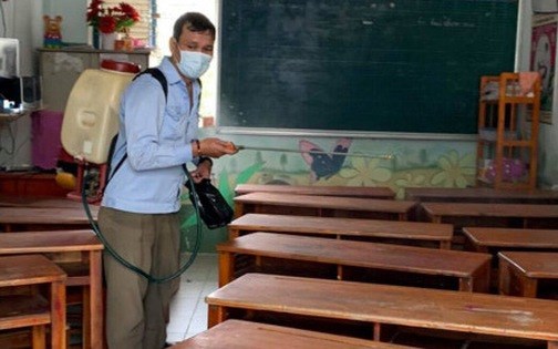 Bộ GD-ĐT xin Thủ tướng cho học sinh nghỉ học để phòng chống dịch corona - Anh 1