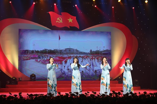 Đảng là cuộc sống, là niềm tin tất thắng! - Anh 3