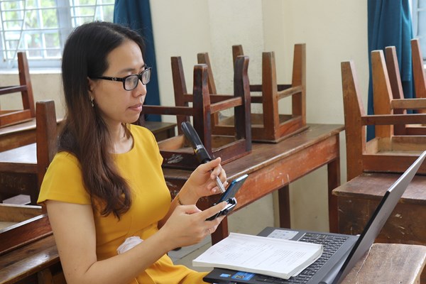 TP Đà Nẵng: Thấy gì từ việc dạy - học online trường Tiểu học Võ Thị Sáu? - Anh 2