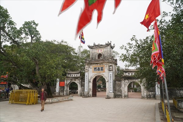 Không tổ chức khai ấn, phát ấn, đền Trần vắng lặng - Anh 4