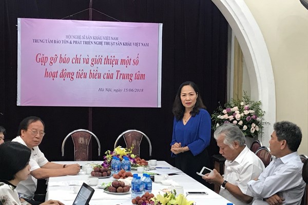 Đừng “thổi phồng” tác phẩm để kéo khán giả - Anh 1