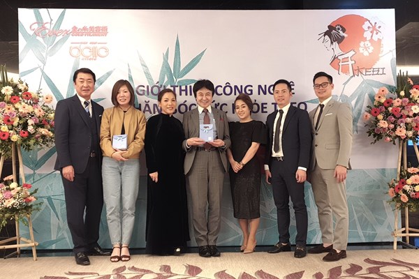 Diva Mỹ Linh chia sẻ về những sản phẩm đồng hành cùng nhan sắc Việt - Anh 3