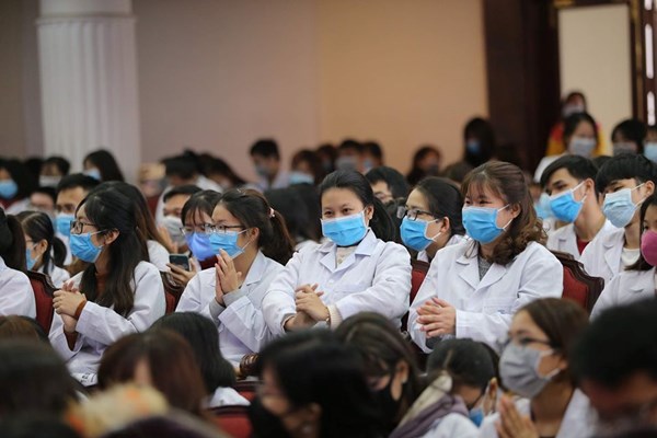 Sinh viên khoa Y - dược đã bắt đầu lịch học được 1 tuần - Anh 1