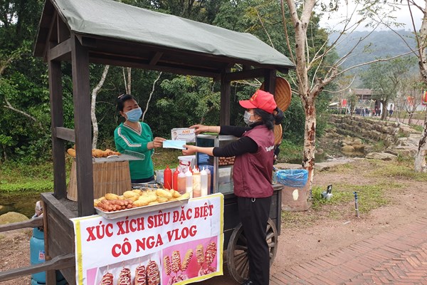 Khu di tích Yên Tử: Tích cực phòng, chống dịch Covid-19, đảm bảo an toàn cho du khách - Anh 8