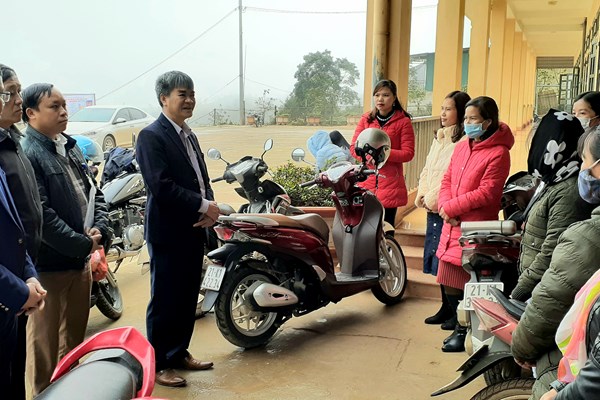 Văn Chấn thành lập 11 đoàn kiểm tra công tác phòng chống dịch bệnh Covid-19 - Anh 1