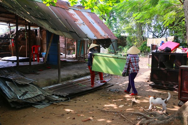 Đề án di dời dân cư khu vực 1 Kinh thành Huế: Nhiều hộ dân tự nguyện trả lại mặt bằng cho di tích - Anh 2