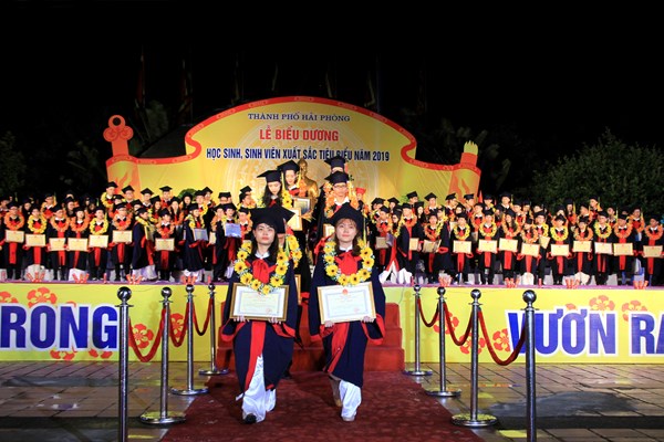 Hải Phòng tập trung bồi dưỡng học sinh giỏi từ cấp cơ sở - Anh 1