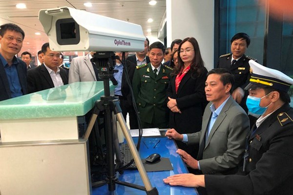 Cảng hàng không quốc tế Cát Bi:​​​​​​​ Tập trung phòng, chống dịch - Anh 1