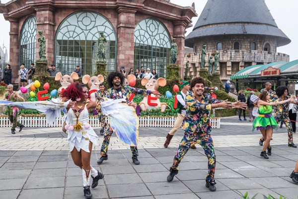 Đằng sau danh hiệu “ngôi vương” điểm đến toàn cầu của Đà Nẵng - Anh 8