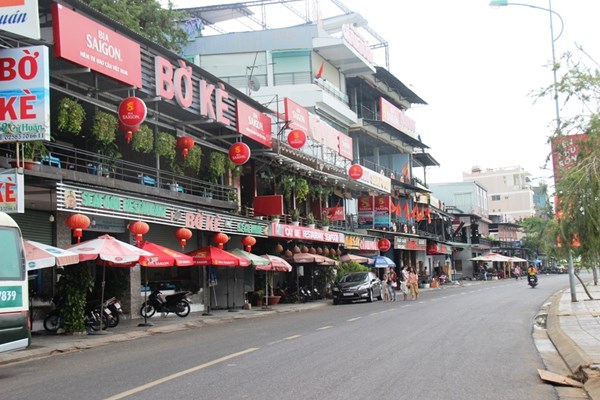 Cần đảm bảo quyền lợi cho lao động ngành du lịch - Anh 1