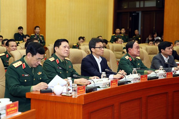 Phó Thủ tướng Vũ Đức Đam: Tiếp tục kiên trì nguyên tắc chống dịch - Anh 1