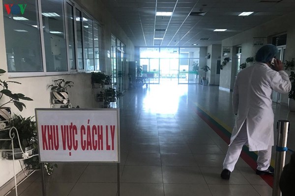 Hà Nội có thêm một số trường hợp chờ kết quả xét nghiệm Covid-19 - Anh 1