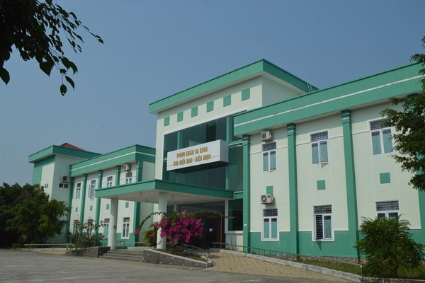 Quảng Nam: Cách ly tập trung 101 trường hợp - Anh 1