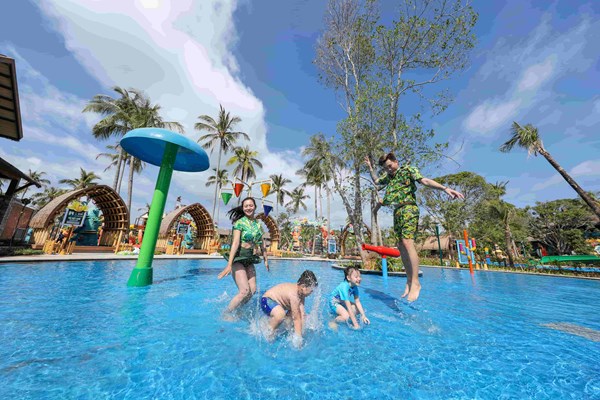 Một số khu vui chơi giải trí của Sun Group tạm ngừng hoạt động trong thời gian chống dịch Covid-19 - Anh 2