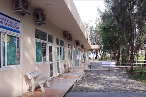 10 nhân viên khách sạn ở Hội An tiếp xúc gần với bệnh nhân Covid-19 thứ 57 xét nghiệm âm tính - Anh 1
