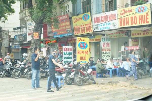 Kêu gọi nhưng phải “đến từng phố, gõ từng nhà” - Anh 1