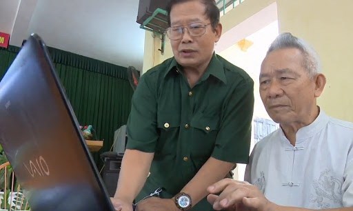 Vị đại tá “xóa mù” tin học - Anh 1