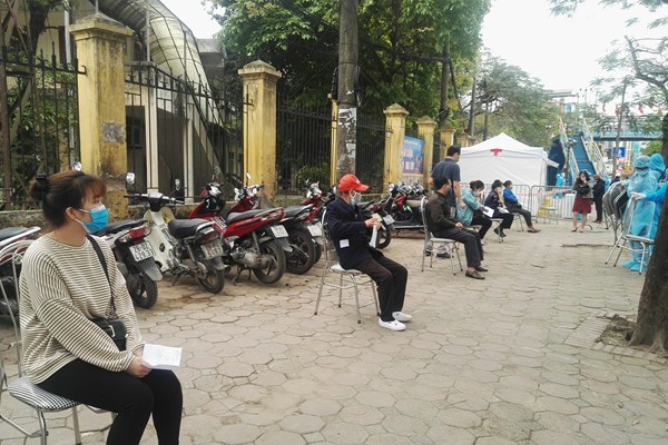Các đơn vị, doanh nghiệp nào vẫn được phép hoạt động? - Anh 1