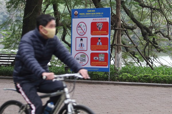 Những hình ảnh Hà Nội ngày đầu thực hiện “cách ly toàn xã hội” - Anh 7