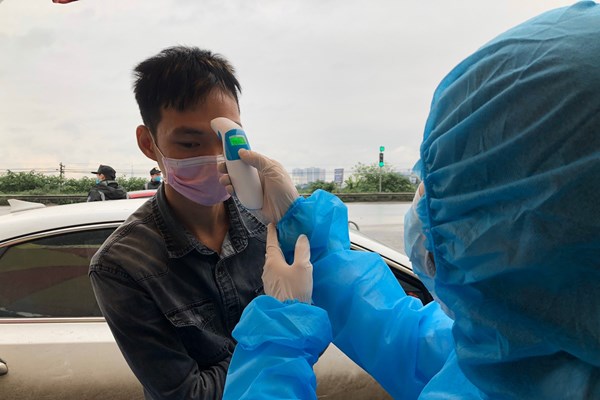 Hà Nội: Tiếp tục thực hiện nghiêm việc tuần tra, giám sát thực hiện cách ly xã hội - Anh 4
