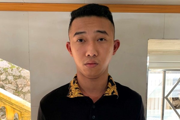 Hải Phòng:​​​​​​​ Tạm giữ 3 “quái xế” điều khiển mô tô lạng lách, đánh võng - Anh 2