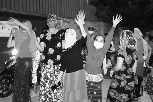 Thôn Văn Lâm 3 (Ninh Thuận) được dỡ bỏ lệnh cách ly: Vì sự bình yên, sẵn sàng xung trận - Anh 1