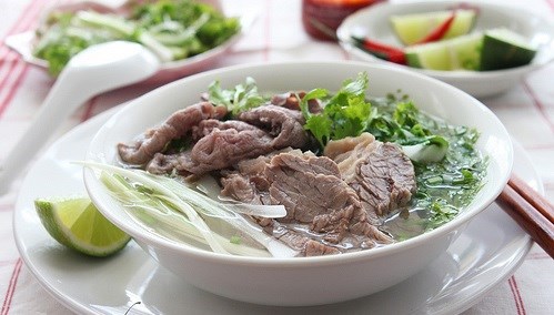 Nên có một ngày gọi tên Phở Việt - Anh 1
