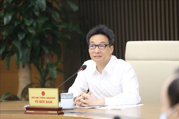 Phó Thủ tướng Vũ Đức Đam làm việc với Bộ GD&ĐT về thi THPT - Anh 1