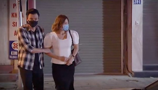 Những ngày không quên: Ngã ngửa vì độ “hot” - Anh 1