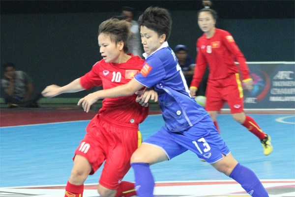 AFC tiếp tục hoãn tổ chức 2 giải bóng đá - Anh 1