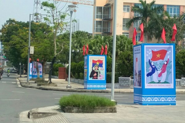 Triển lãm tranh cổ động kỷ niệm 30.4 hai bên bờ Hiền Lương - Anh 6