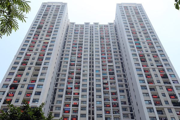 Hà Nội rực rỡ cờ hoa chào mừng các ngày lễ lớn - Anh 11
