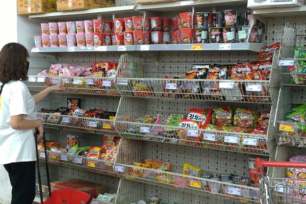 Hà Nội: Tiếp tục dừng các hoạt động lễ hội, nghi lễ tôn giáo, giải đấu thể thao - Anh 1