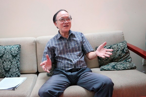 Hai bản tin lịch sử ở hai đầu đất nước - Anh 3