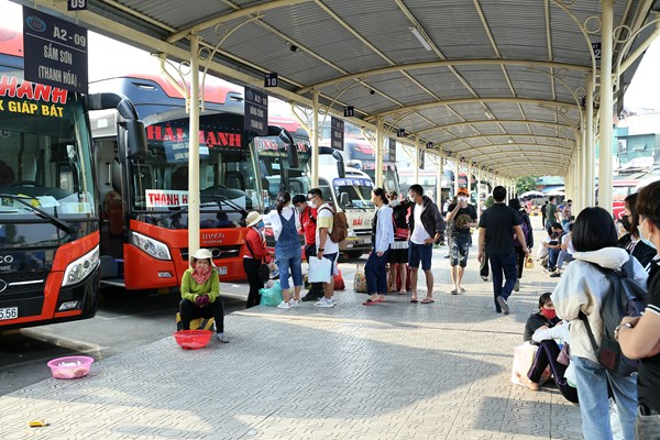 Hà Nội: Bến xe Giáp Bát đìu hiu trước kỳ nghỉ lễ 30.4 - Anh 6