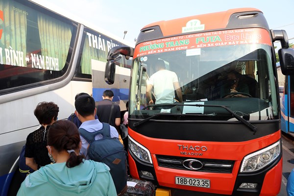 Hà Nội: Bến xe Giáp Bát đìu hiu trước kỳ nghỉ lễ 30.4 - Anh 7