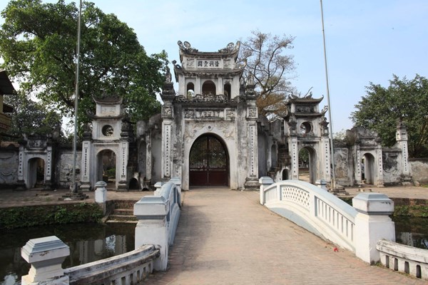 Hà Nội chỉ đạo lực lượng công an điều tra việc mất cắp cổ vật tại các di tích - Anh 1