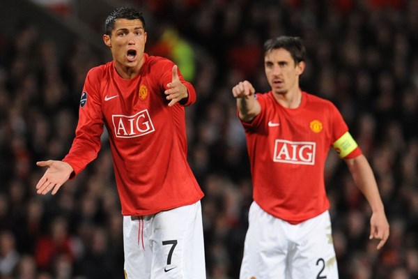 Chưa vượt được Pele, Ronaldo sẽ không dừng lại - Anh 3