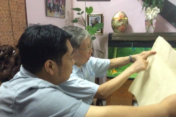 Giấy Dó làng Bưởi cùng những kỷ niệm với Bác Hồ - Anh 1