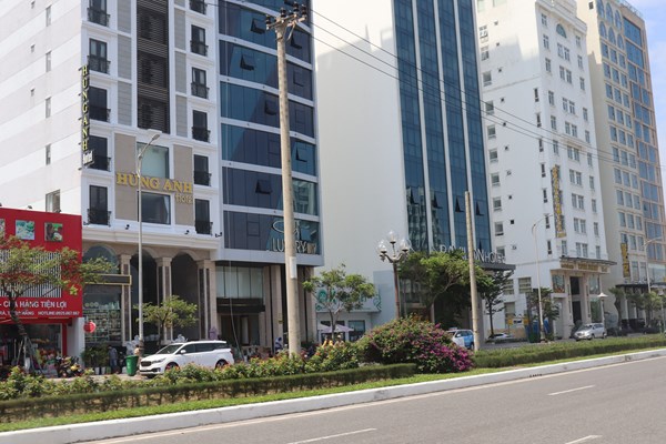 Đà Nẵng: Ngành Du lịch bị thiệt hại hơn 6.800 tỉ đồng vì dịch Covid-19 - Anh 1