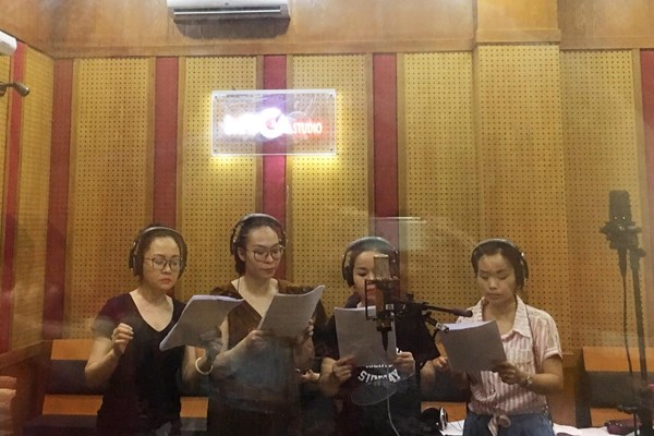 Chương trình nghệ thuật đặc biệt “Dâng Người tiếng hát mùa Xuân”: Luôn vẹn cảm xúc mỗi khi hát về Người - Anh 12