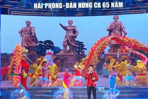 Hải Phòng:​​​​​​​ Chương trình nghệ thuật “Hải Phòng – Bản hùng ca 65 năm” - Anh 5